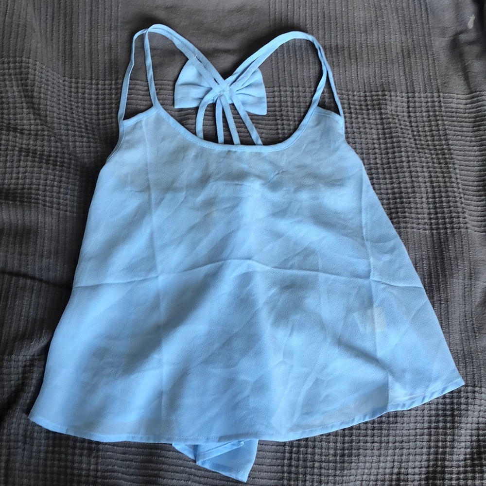 FREE🌟 Baby blue cute top 👕